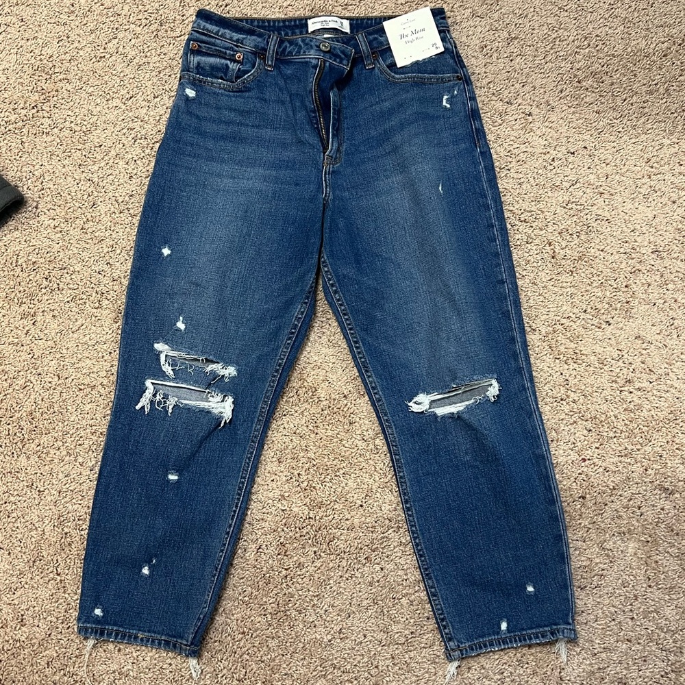 Abercrombie Mom Jeans